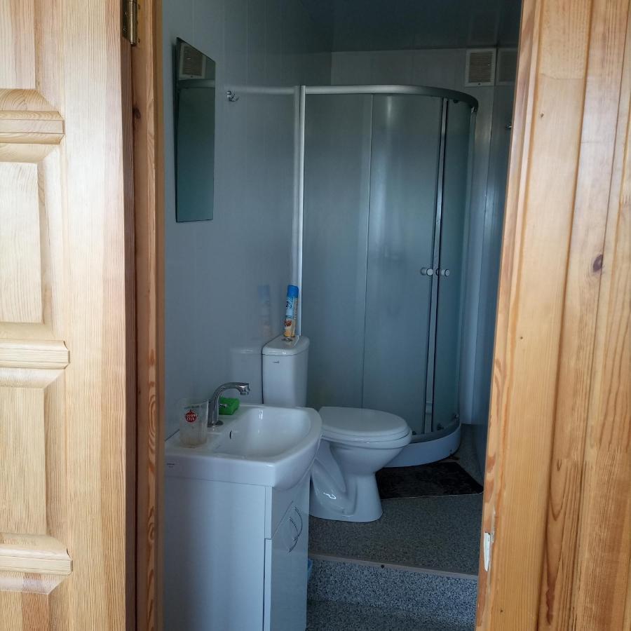 Уютный Домик 133 Причал. Hotel Odessa Buitenkant foto