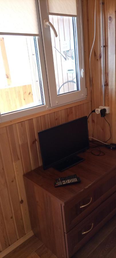Уютный Домик 133 Причал. Hotel Odessa Buitenkant foto